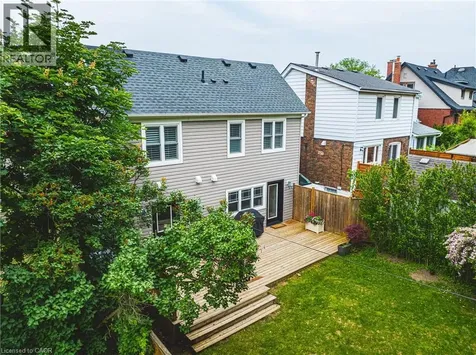 25 Orchard Hill Hamilton ON L8P 2V6