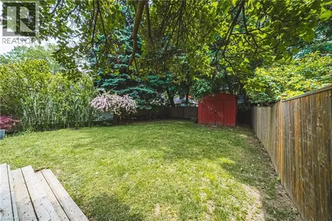 25 Orchard Hill Hamilton ON L8P 2V6