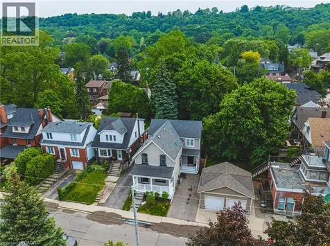25 Orchard Hill Hamilton ON L8P 2V6