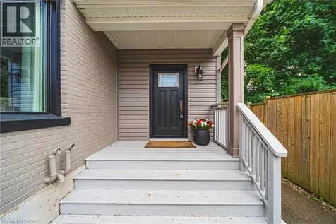 25 Orchard Hill Hamilton ON L8P 2V6