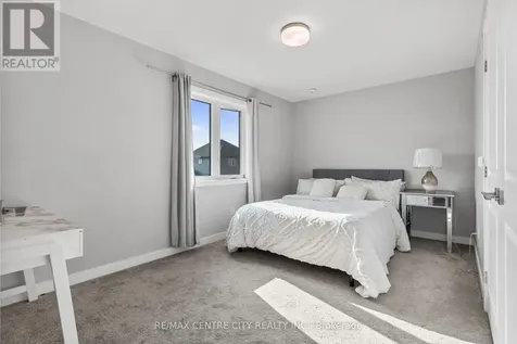 93 Benjamin Parkway St. Thomas ON N5R 0M4