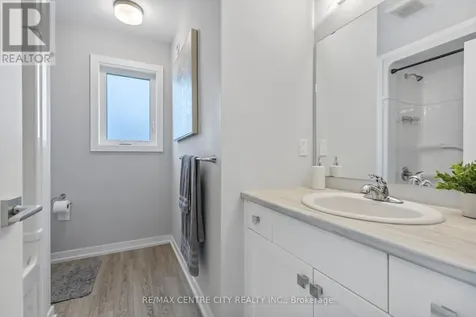 93 Benjamin Parkway St. Thomas ON N5R 0M4