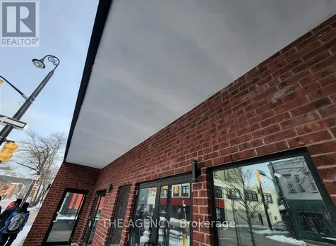 130 Christina Street North Sarnia ON N7T 5T6