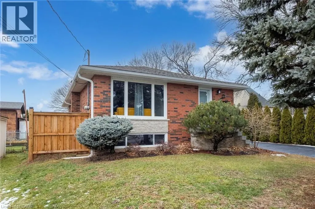 27 Blenheim Drive Stoney Creek ON L8E 1W1