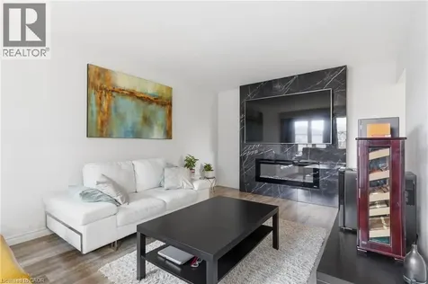 27 Blenheim Drive Stoney Creek ON L8E 1W1