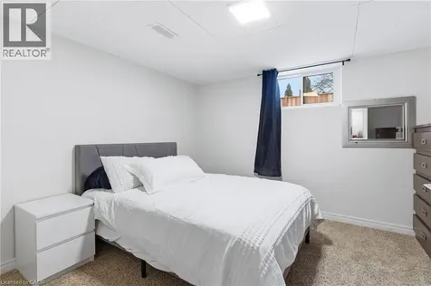 27 Blenheim Drive Stoney Creek ON L8E 1W1