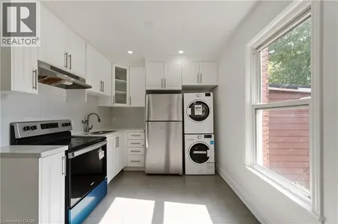 934 Barton Street East Hamilton ON L8L 3C5