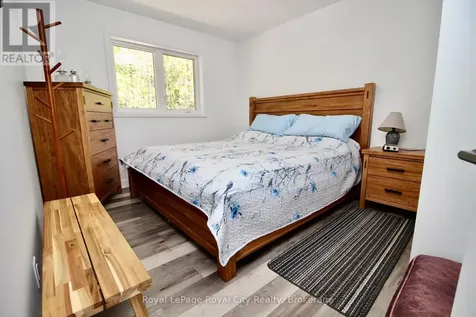 134 Maple Golf Crescent Northern Bruce Peninsula ON N0H 2R0