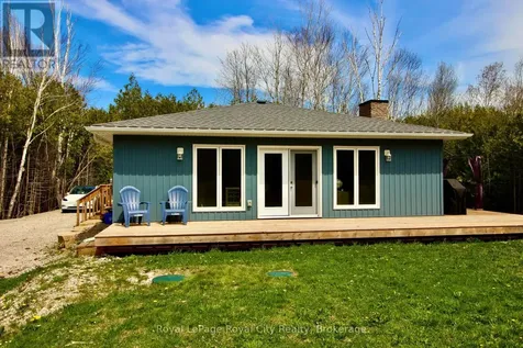 134 Maple Golf Crescent Northern Bruce Peninsula ON N0H 2R0