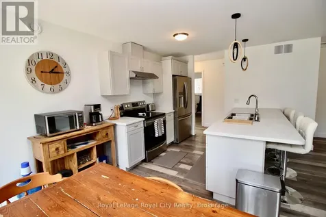 134 Maple Golf Crescent Northern Bruce Peninsula ON N0H 2R0