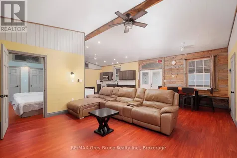 13 & 17 Zorra Drive Northern Bruce Peninsula ON N0H 2R0