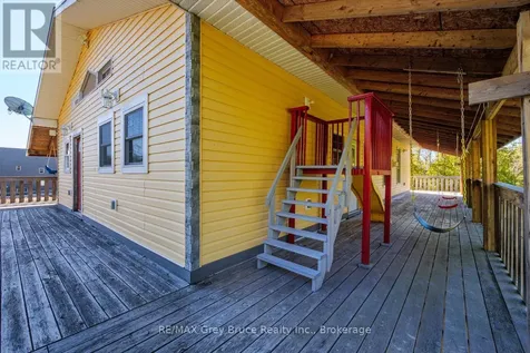 13 & 17 Zorra Drive Northern Bruce Peninsula ON N0H 2R0