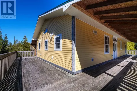 13 & 17 Zorra Drive Northern Bruce Peninsula ON N0H 2R0