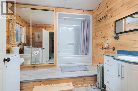 13 & 17 Zorra Drive Northern Bruce Peninsula ON N0H 2R0