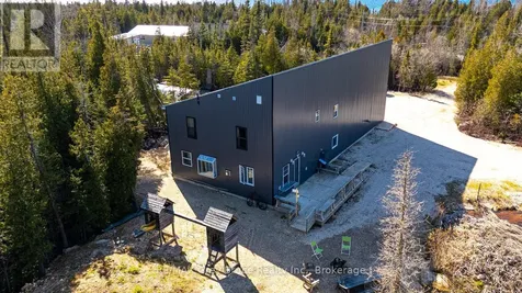 13 & 17 Zorra Drive Northern Bruce Peninsula ON N0H 2R0
