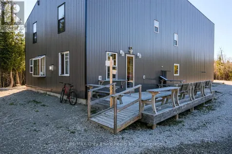 13 & 17 Zorra Drive Northern Bruce Peninsula ON N0H 2R0