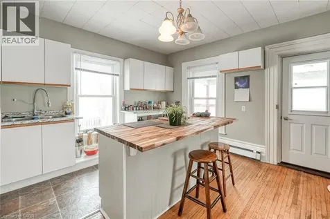 119 Carroll Street Ingersoll ON N5C 1W3