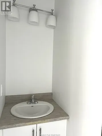 5 Emily Street St. Charles ON P0M 2W0