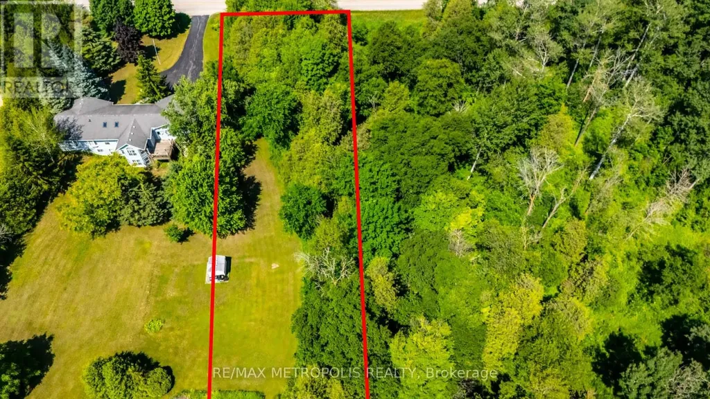 8232 Concession Road 12 Mapleton ON N0G 2K0