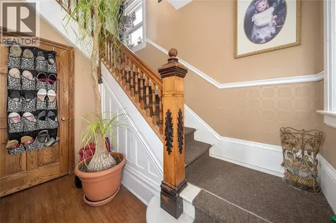 169 Christina Street South Sarnia ON N7T 2M9