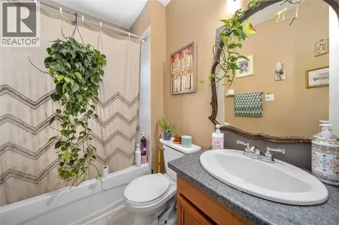 169 Christina Street South Sarnia ON N7T 2M9