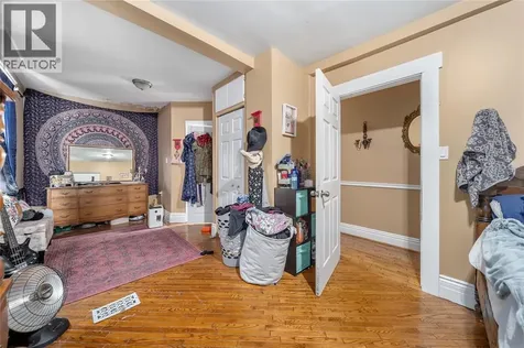 169 Christina Street South Sarnia ON N7T 2M9