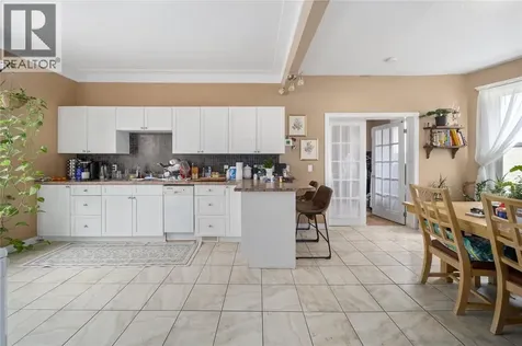169 Christina Street South Sarnia ON N7T 2M9