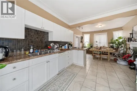 169 Christina Street South Sarnia ON N7T 2M9