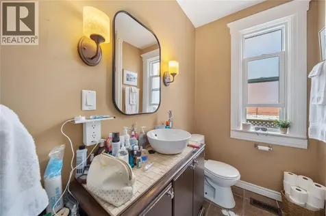 169 Christina Street South Sarnia ON N7T 2M9