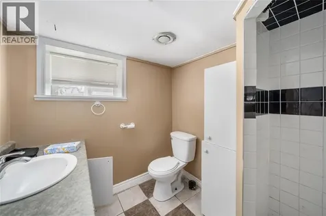 169 Christina Street South Sarnia ON N7T 2M9