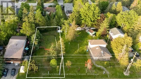 11 62nd Street South Wasaga Beach ON L9Z 1V5