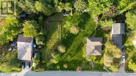 11 62nd Street South Wasaga Beach ON L9Z 1V5