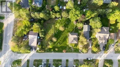 11 62nd Street South Wasaga Beach ON L9Z 1V5