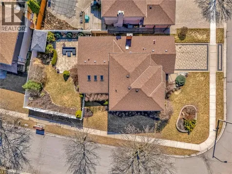 1 Bowen Lane Brantford ON N3T 6G3