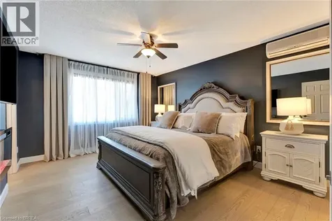 1 Bowen Lane Brantford ON N3T 6G3