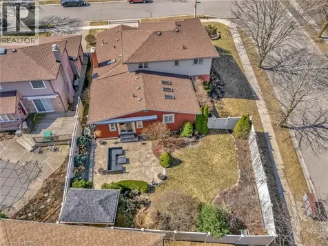 1 Bowen Lane Brantford ON N3T 6G3