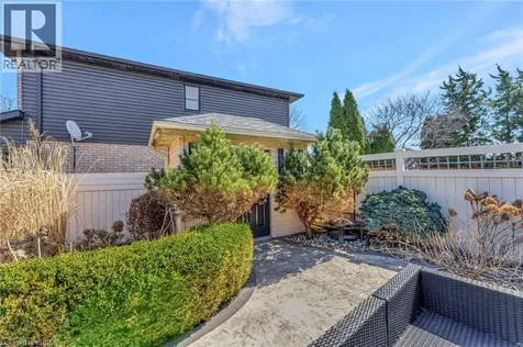 1 Bowen Lane Brantford ON N3T 6G3