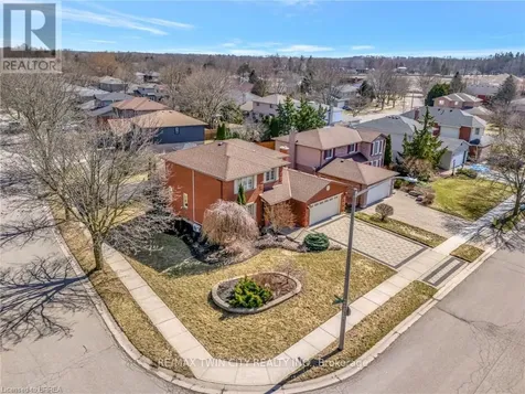 1 Bowen Lane Brantford ON N3T 6G3