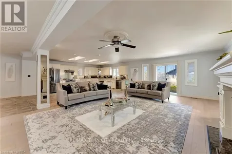 1 Bowen Lane Brantford ON N3T 6G3