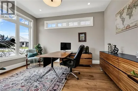44 Pioneer Ridge Drive Kitchener ON N2P 0G6