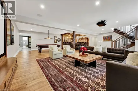 44 Pioneer Ridge Drive Kitchener ON N2P 0G6