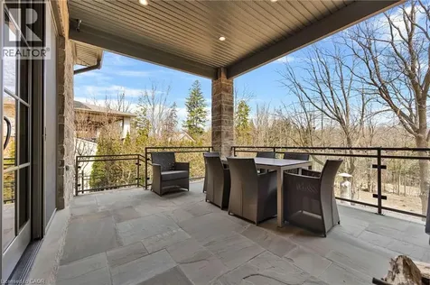 44 Pioneer Ridge Drive Kitchener ON N2P 0G6