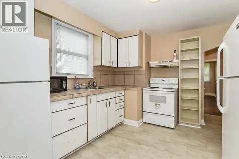 249 West 5th Street Hamilton ON L9C 3N8