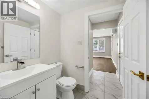 1466 Main Street East Hamilton ON L8K 1C6