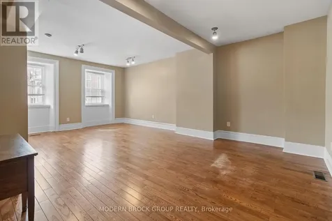 35 Perth Street Brockville ON K6V 5C3
