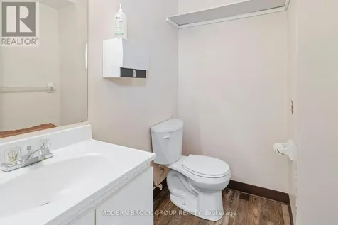 33 Perth Street Brockville ON K6V 5C3