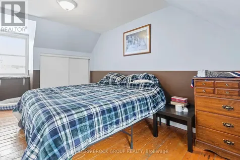 33 Perth Street Brockville ON K6V 5C3