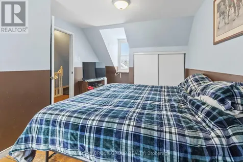 33 Perth Street Brockville ON K6V 5C3