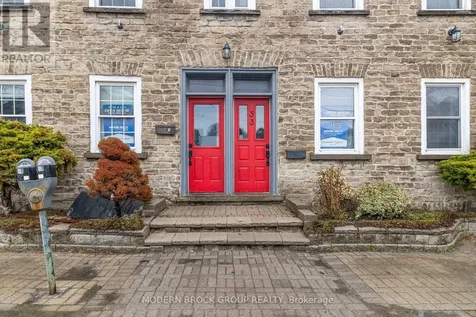 33 Perth Street Brockville ON K6V 5C3