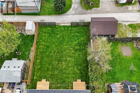 45 B Howard Street Haldimand ON N0A 1H0